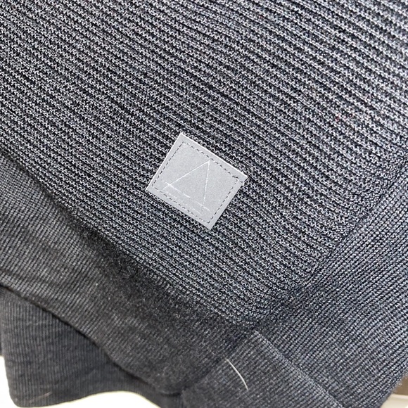 Mens ribbed crew neck sweater with leather details - Picture 6 of 11